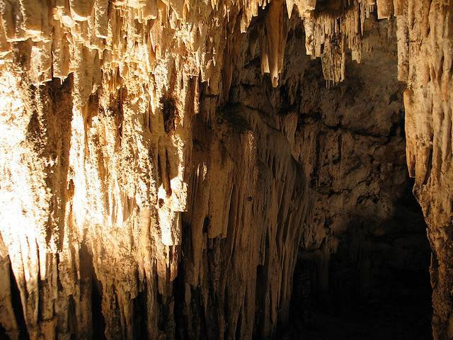 Grottes beni add Aïn Fezza 2