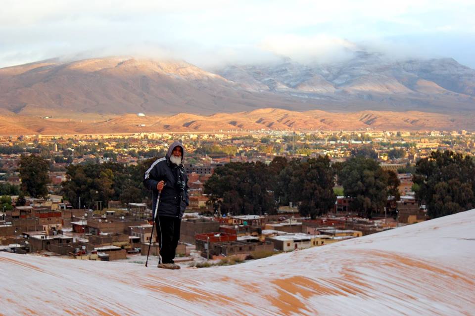 la neige au Sahara algérien 2016